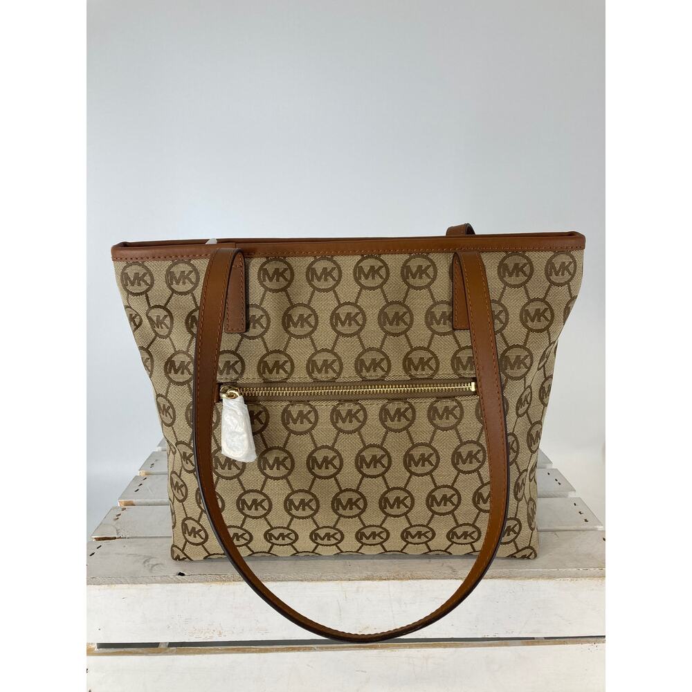 Michael Kors, Nwt Large Canvas Signature Print Sh… - image 2